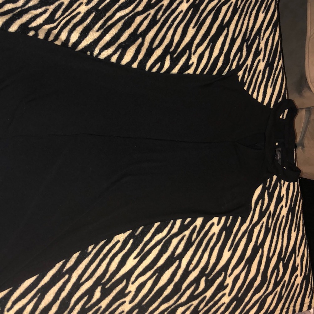 Dress - Picture 5 of 5